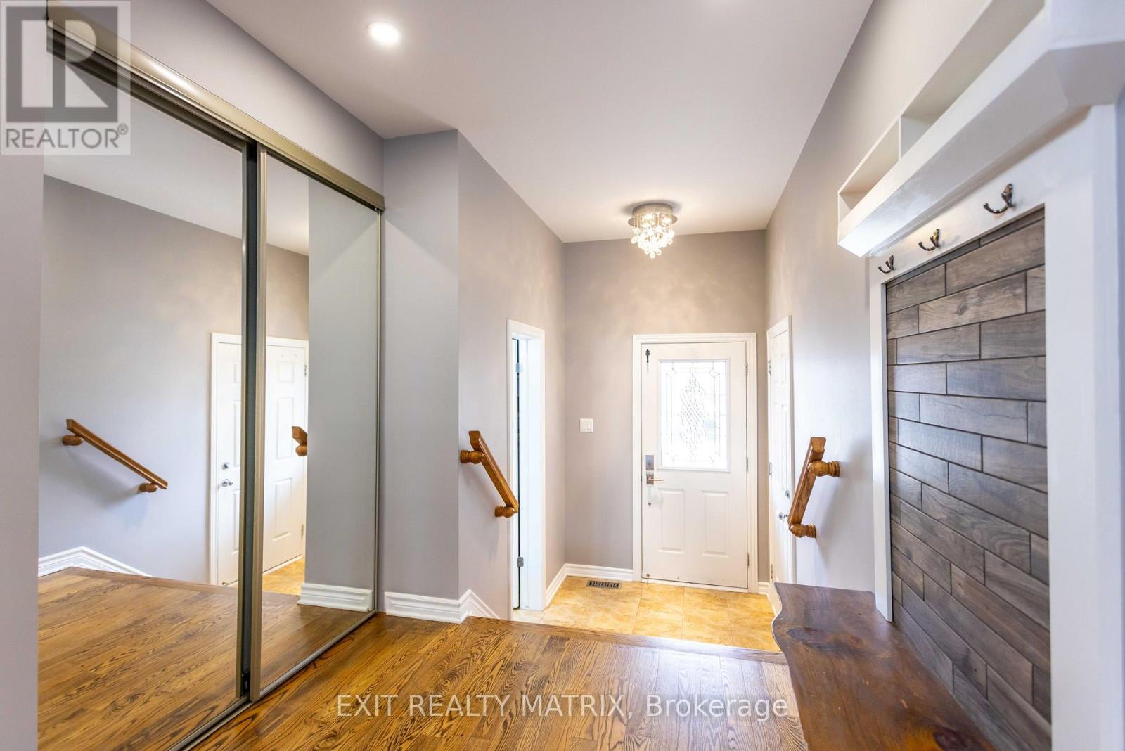 195 TAPLEY PLACE