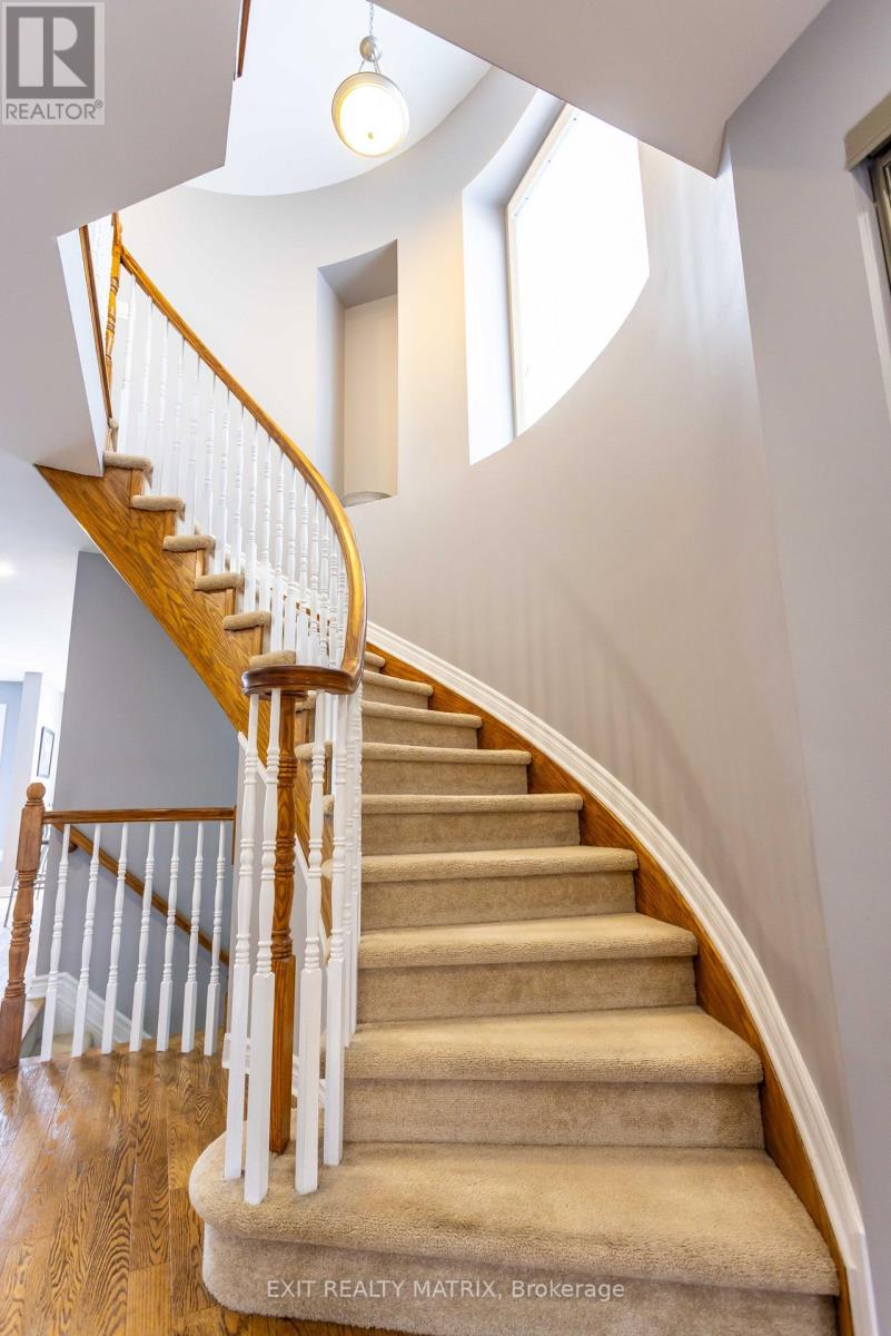 195 TAPLEY PLACE