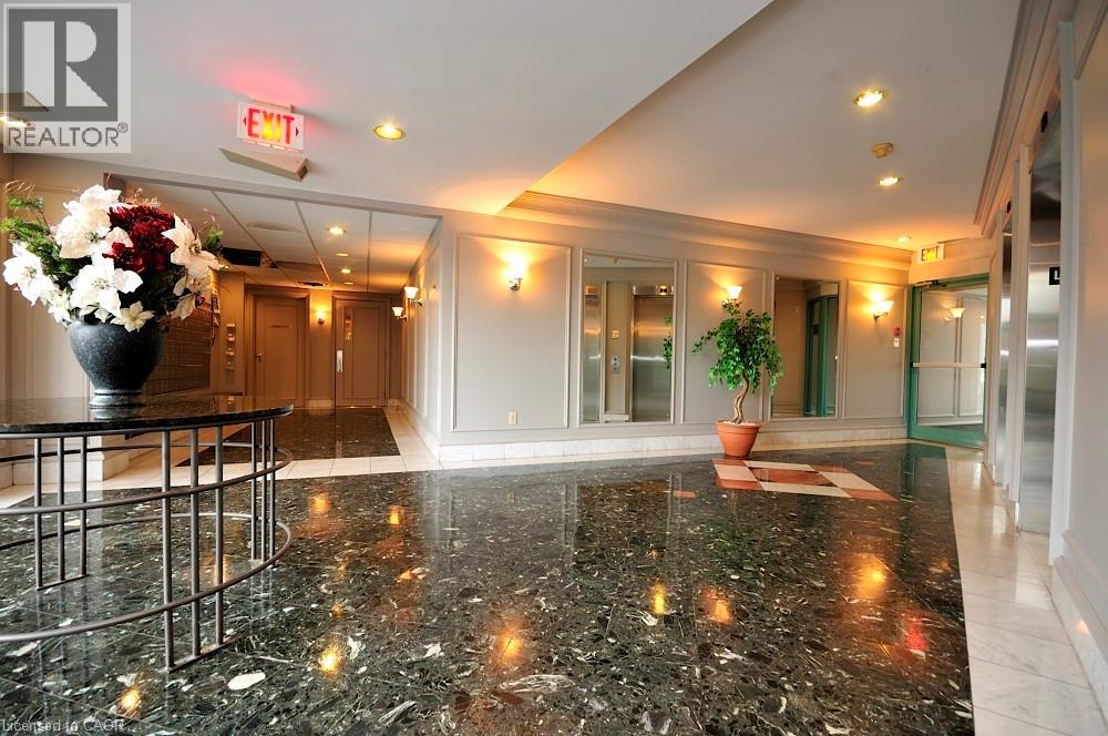 55 BLUE SPRINGS Drive Unit# 207