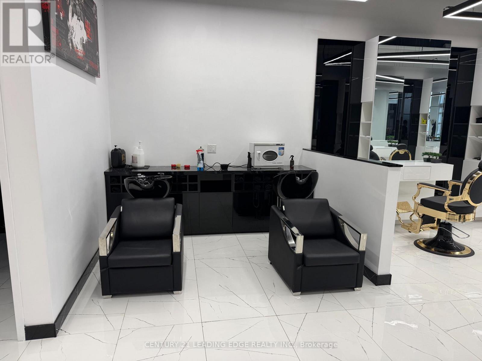 B4 - 7540 WESTON ROAD