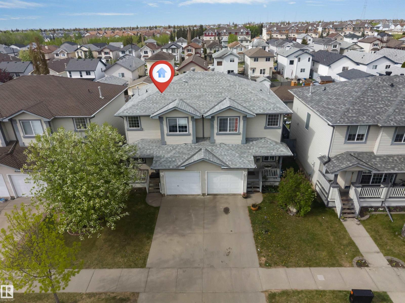 3032 31 AV NW