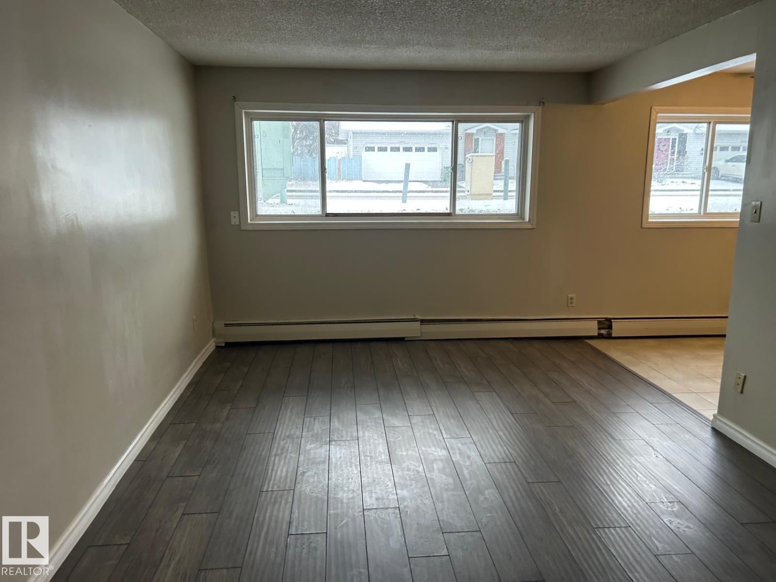 #4 10164 150 ST NW