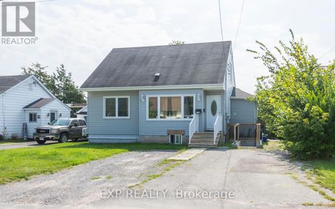 UNIT A - 99 BAY DRIVE Belleville (Belleville Ward) ON K8N1B4