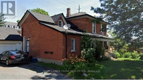 56 HILLIARD STREET Peterborough (Northcrest Ward 5) ON K9H5R4
