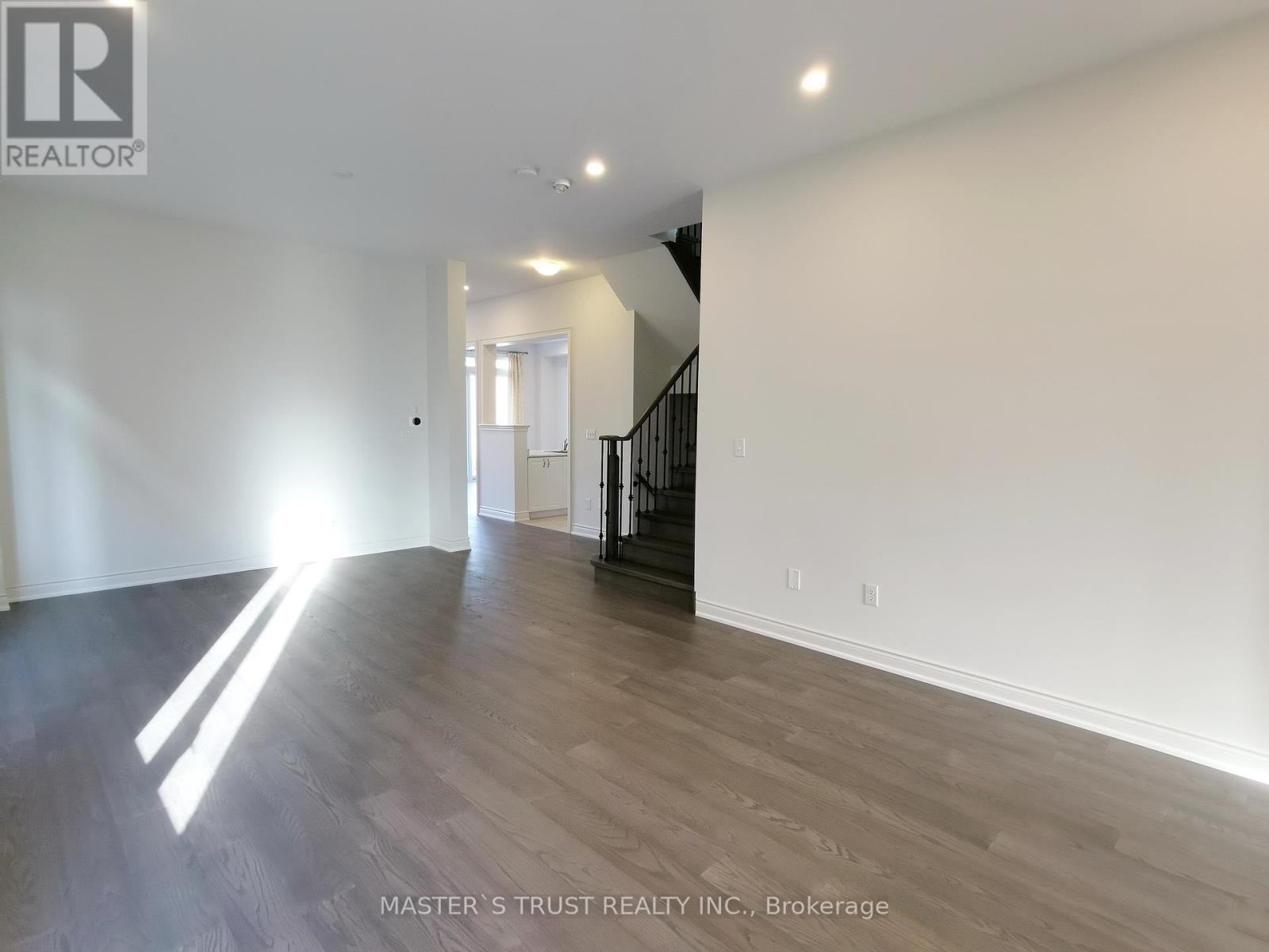 2529 STALLION DRIVE