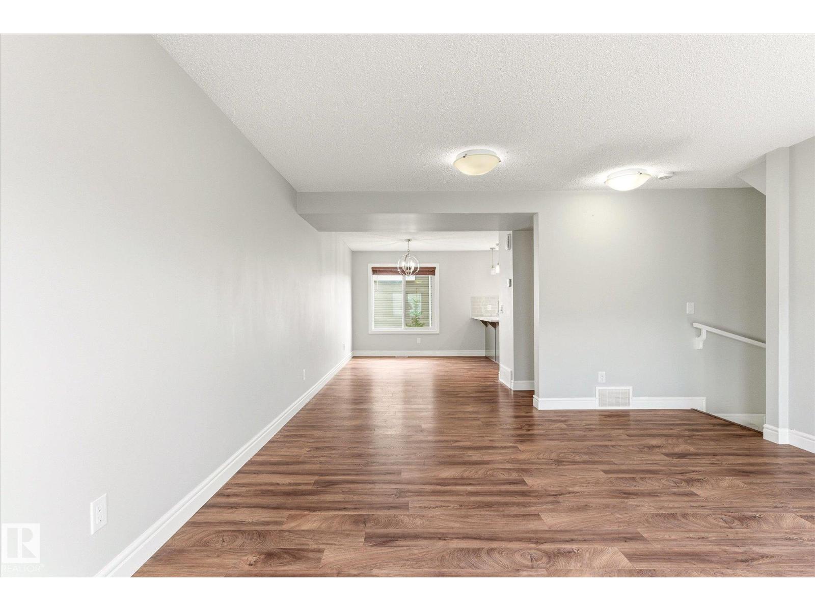 #47 330 BULYEA RD NW