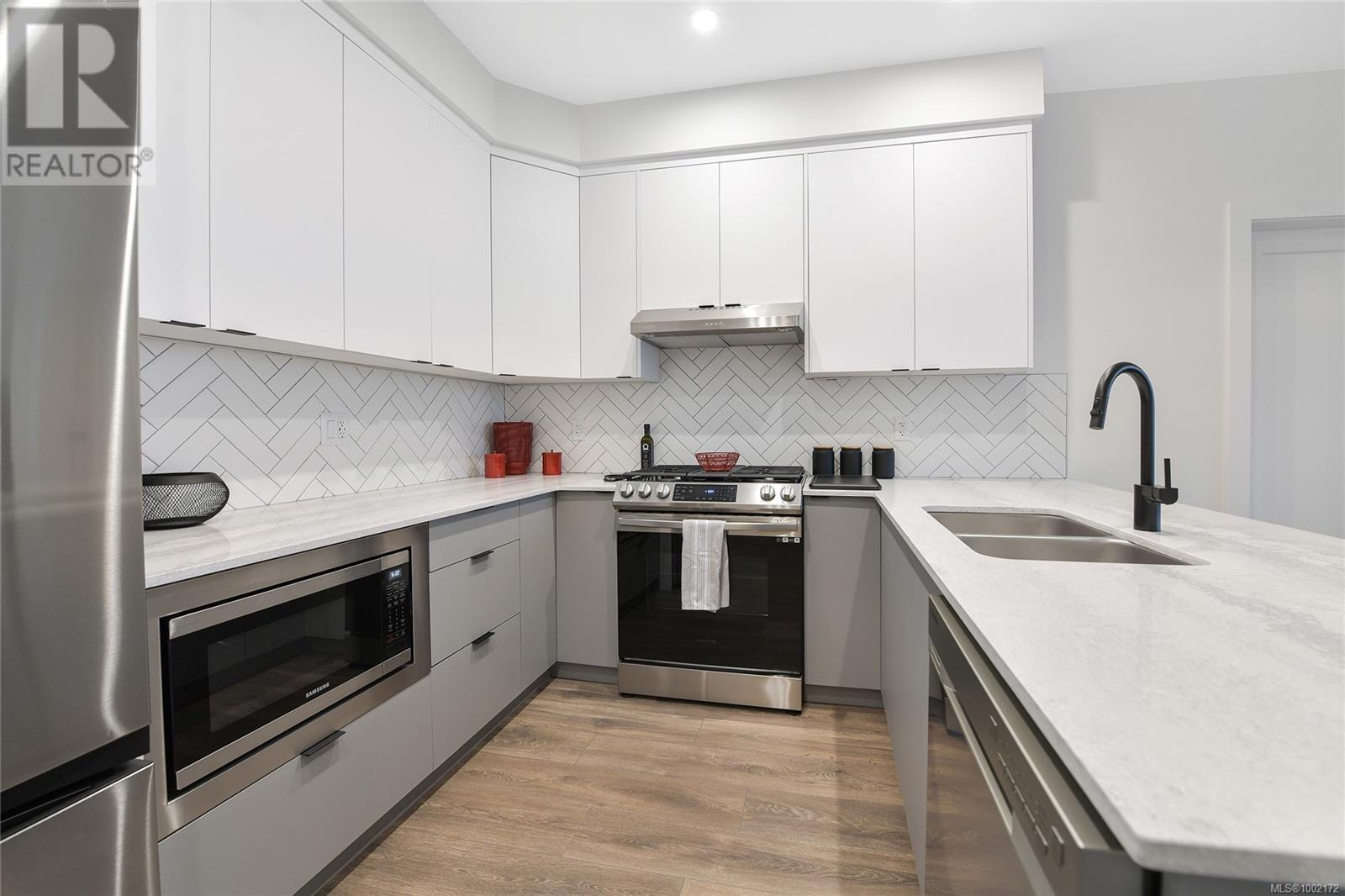 311 1114 Samar Cres