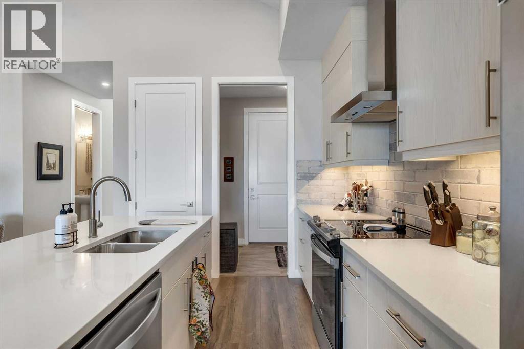 406 Crestridge Common SW