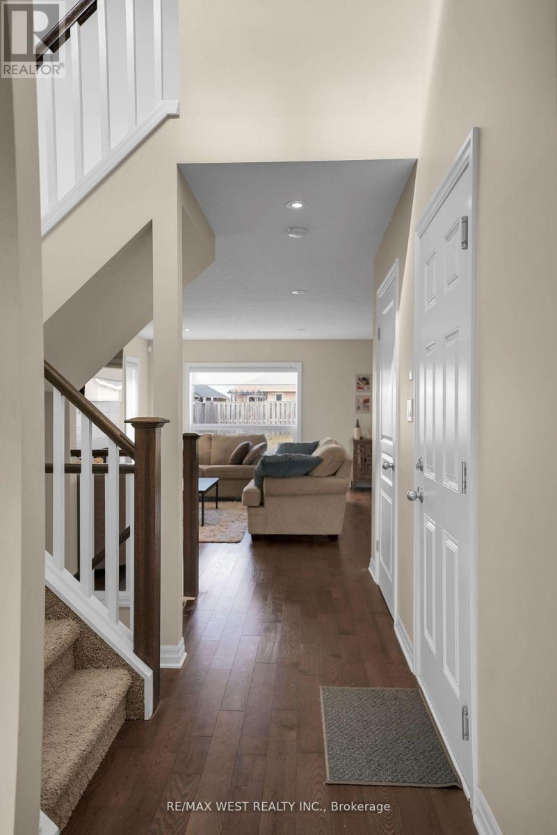 9 NOBLE LANE