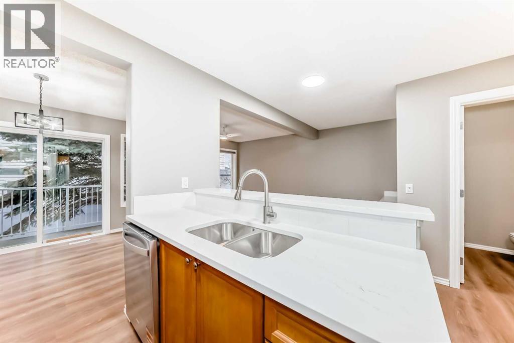 30 Citadel Estates Manor NW