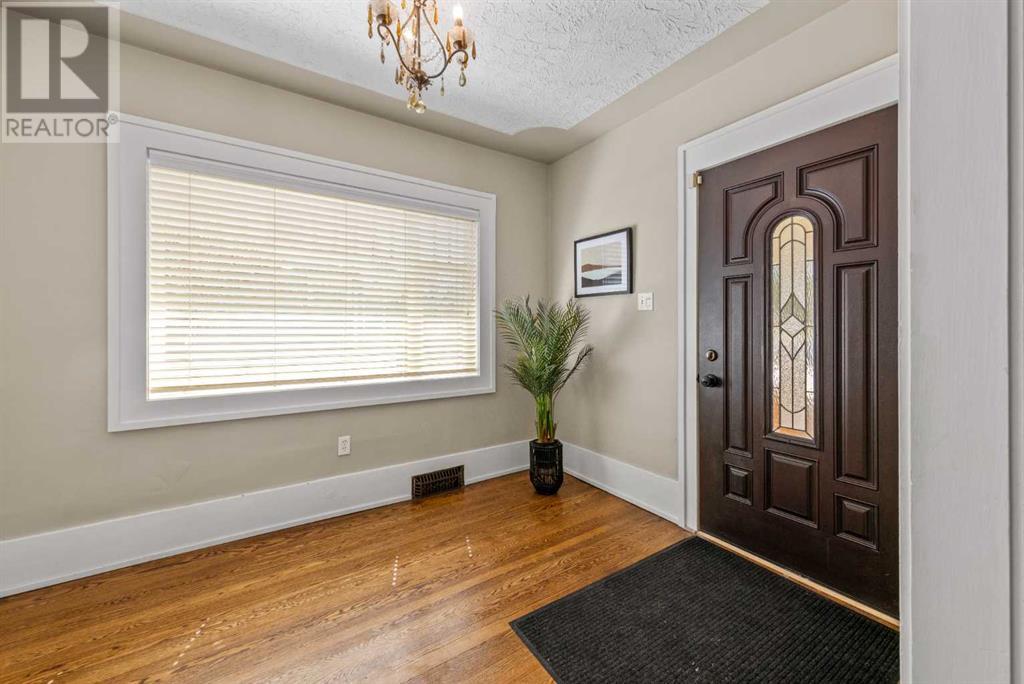 324 Superior Avenue SW