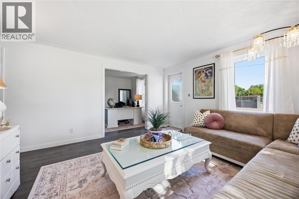 554 NIAGARA STREET