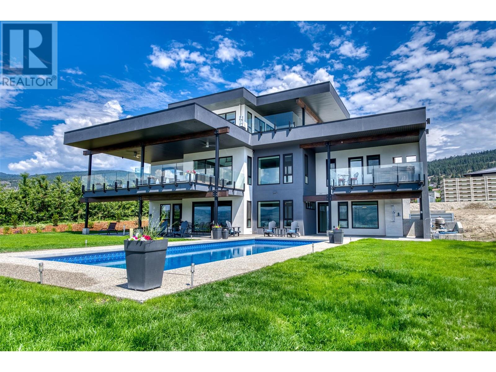 2805 Aikins Loop