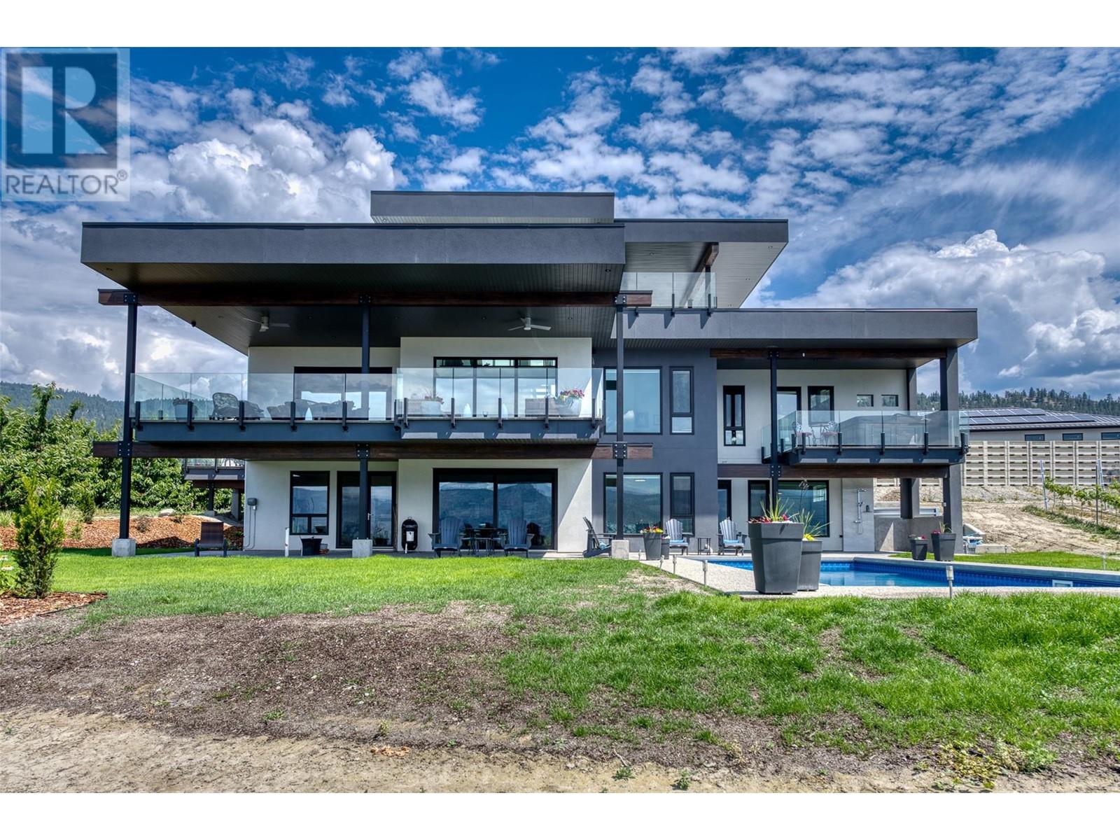 2805 Aikins Loop