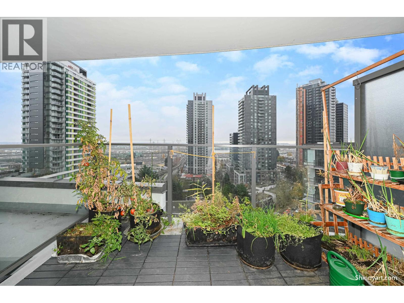 1409 8189 CAMBIE STREET