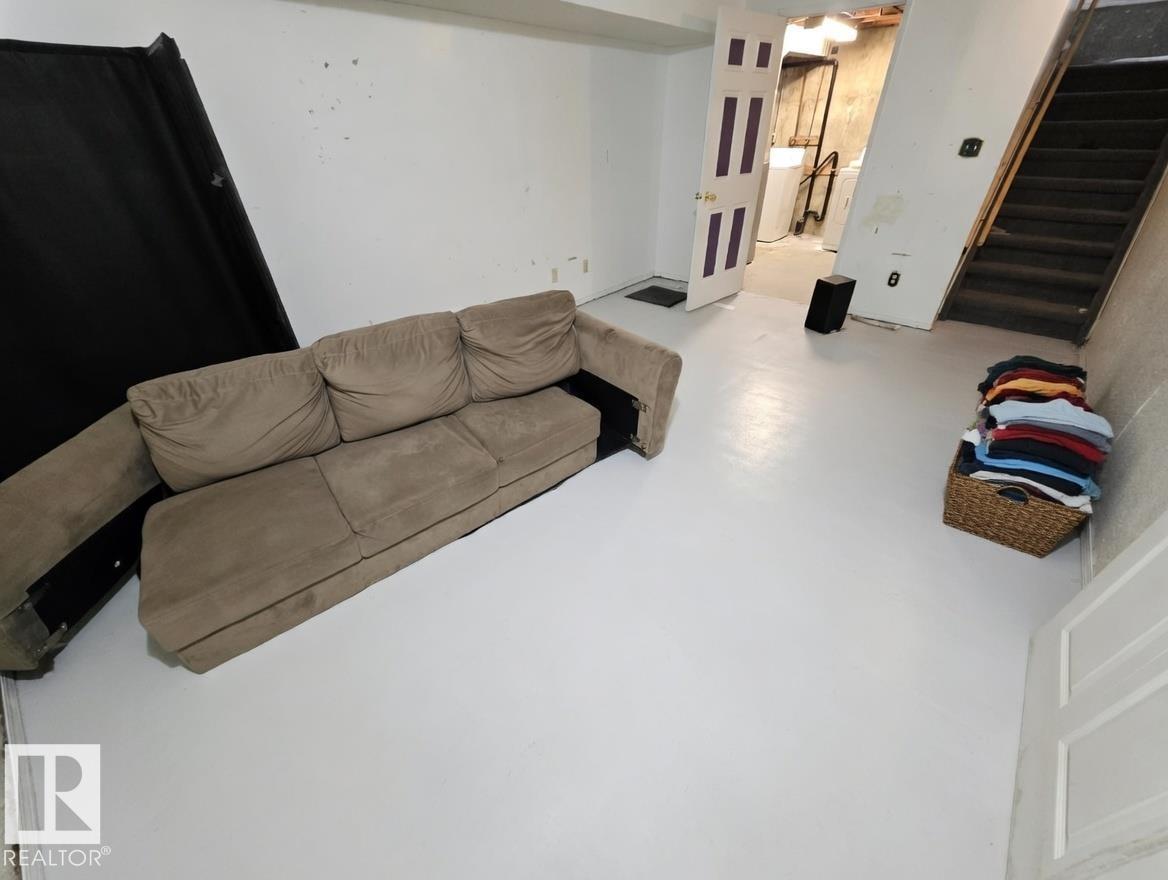 #108 87 BROOKWOOD DR