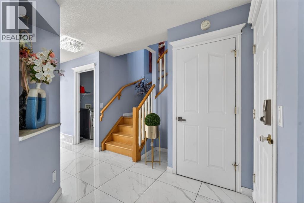 232 San Fernando Place NE