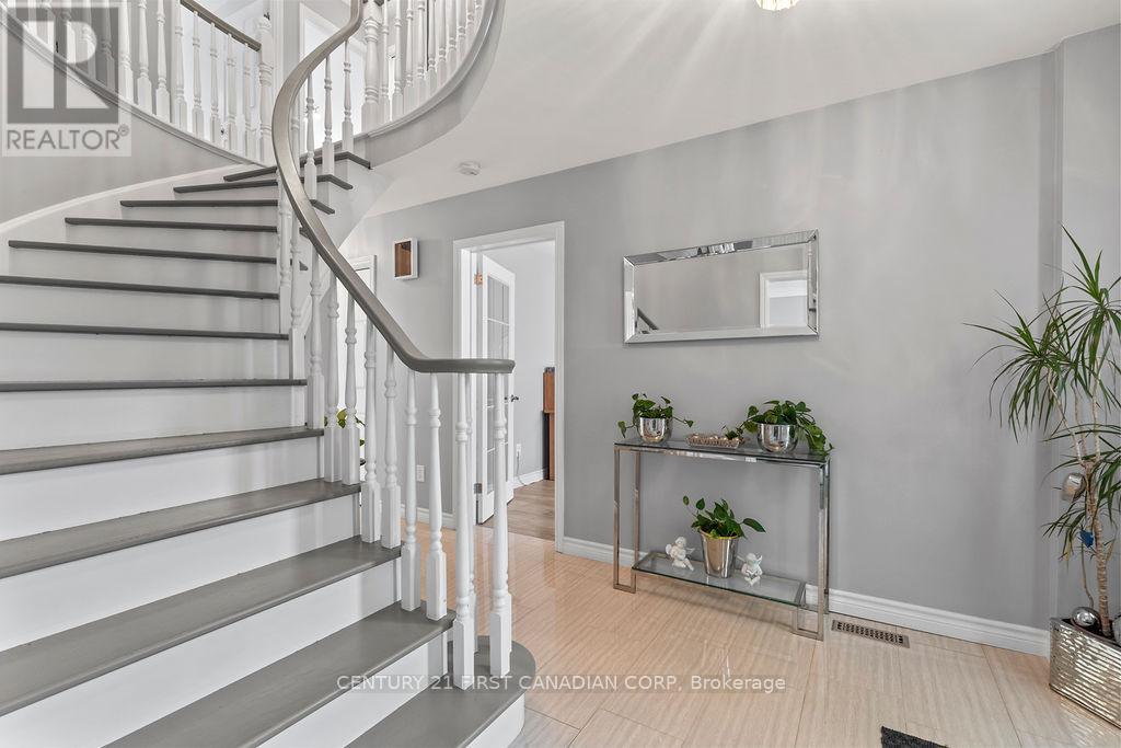 1677 PHILLBROOK CRESCENT