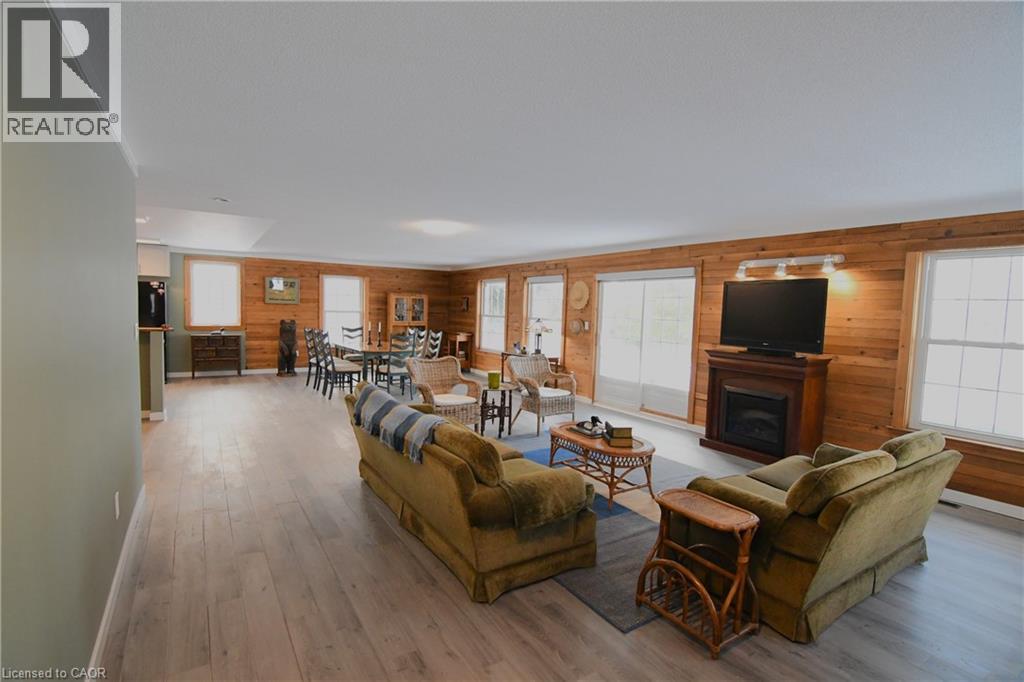 225 PORT MAITLAND Road