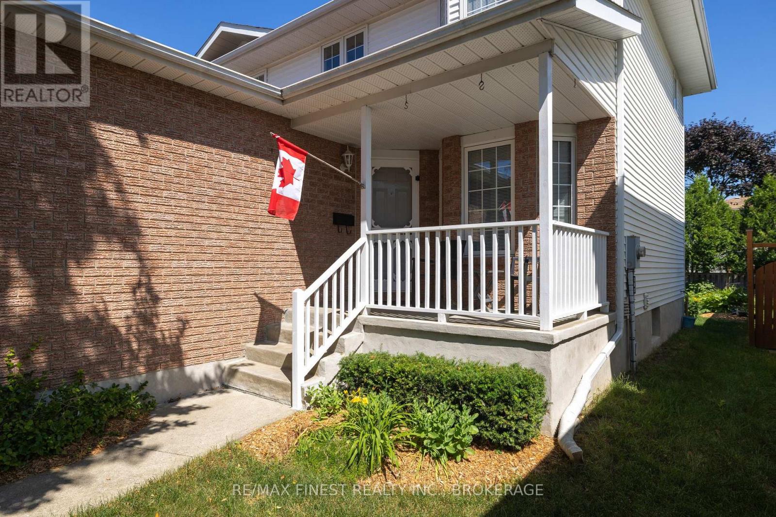 1104 ACADIA DRIVE