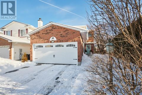 25 WATERTON CRESCENT Ottawa ON K2M1Y8