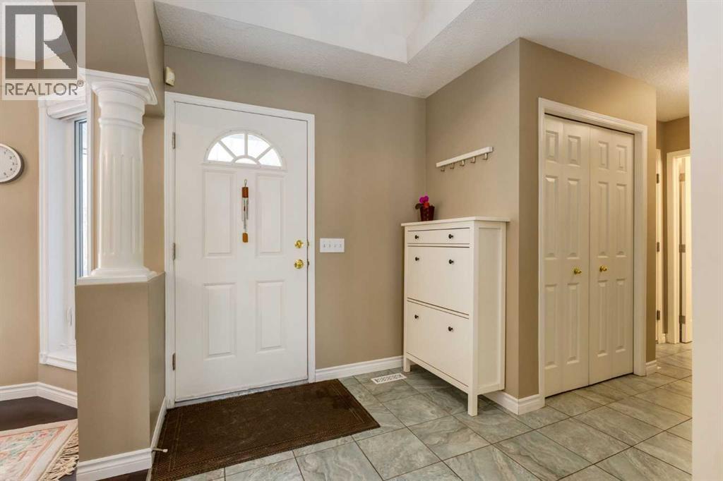 331 Sierra Madre Court SW