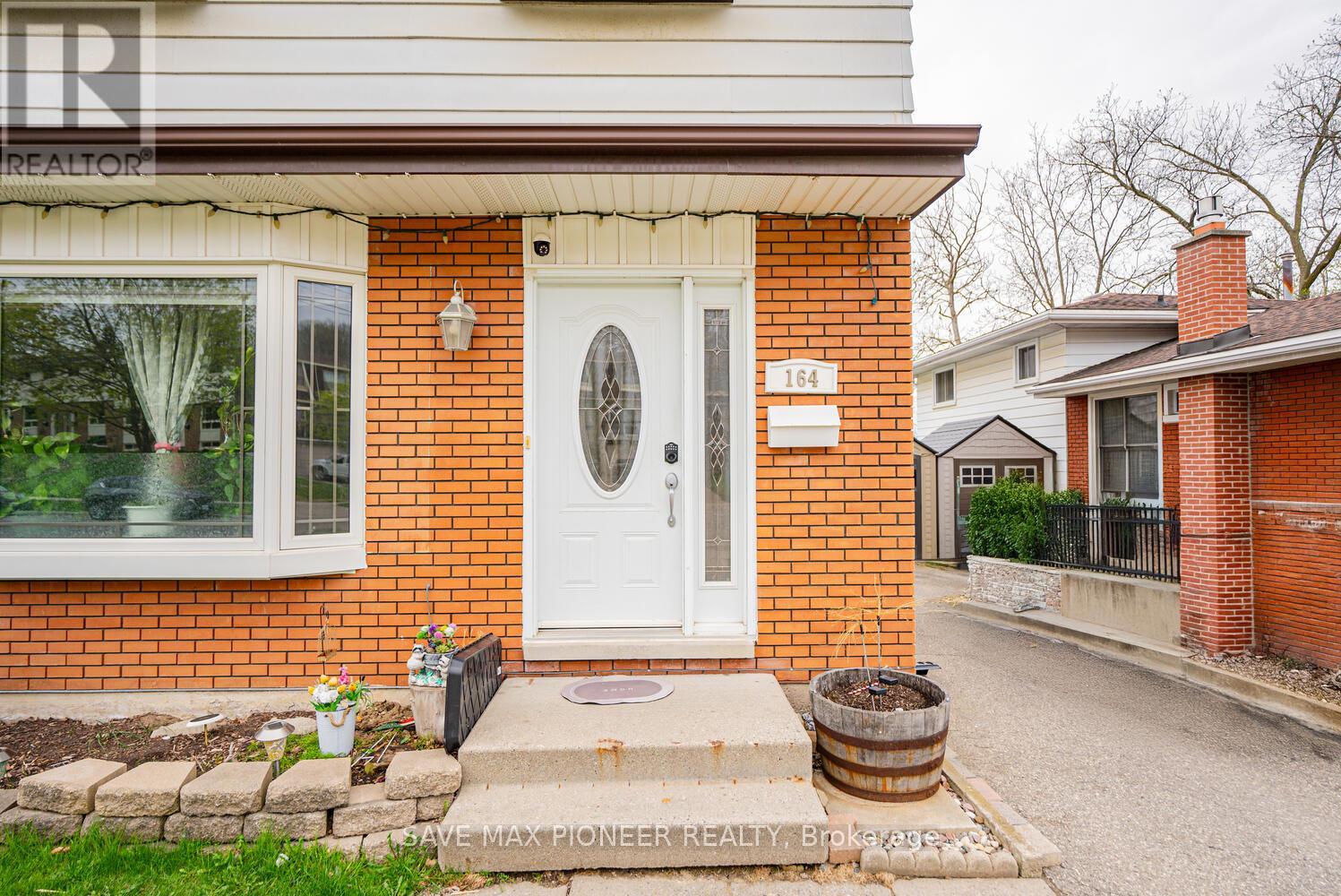 164 GREEN VALLEY DRIVE
