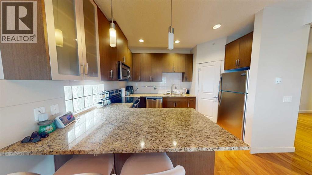 204, 4704 Stanley Road SW