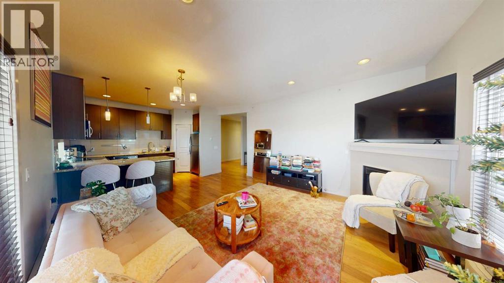 204, 4704 Stanley Road SW