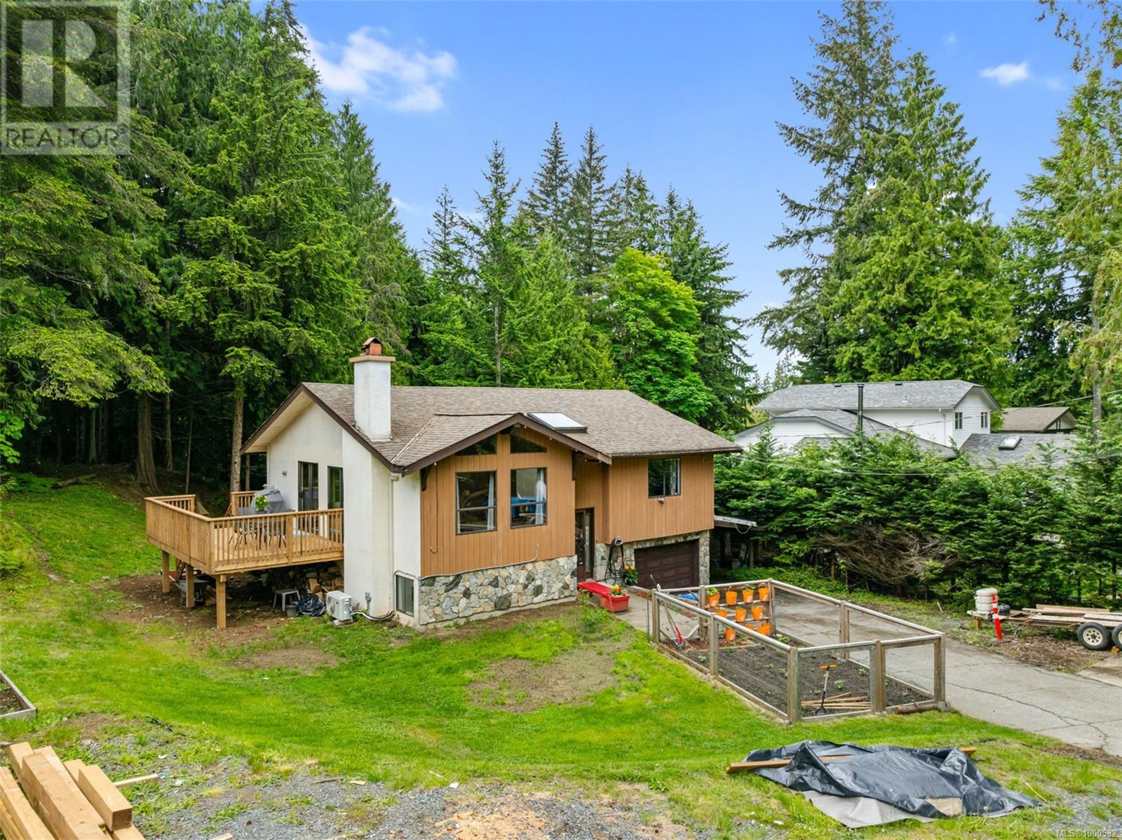 2710 Bob-O-Link Dr