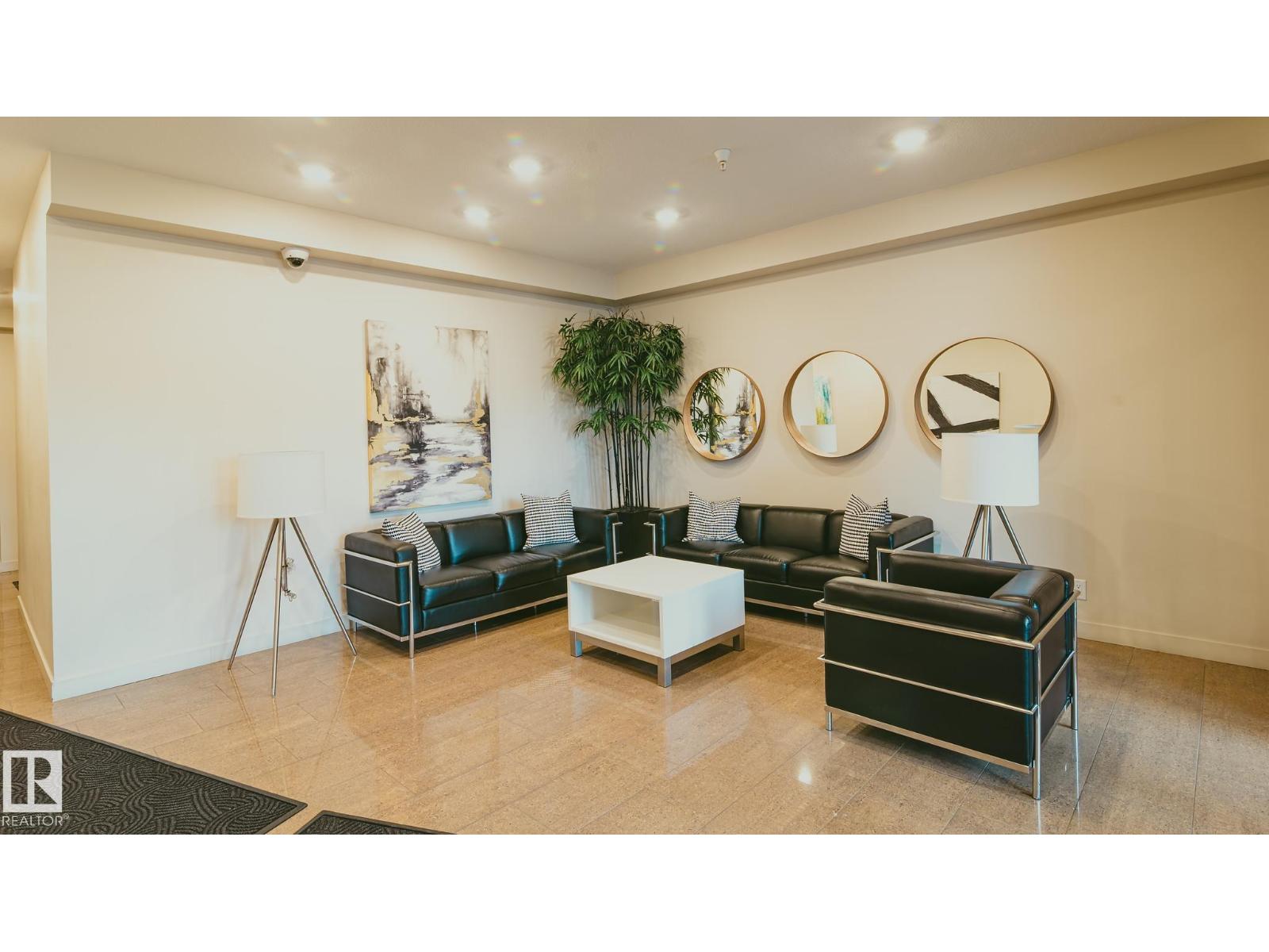 #301 625 LEGER WY NW NW