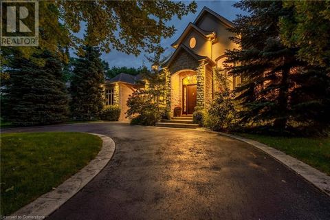 115 ROSEMARY Lane Ancaster ON L9G2K4