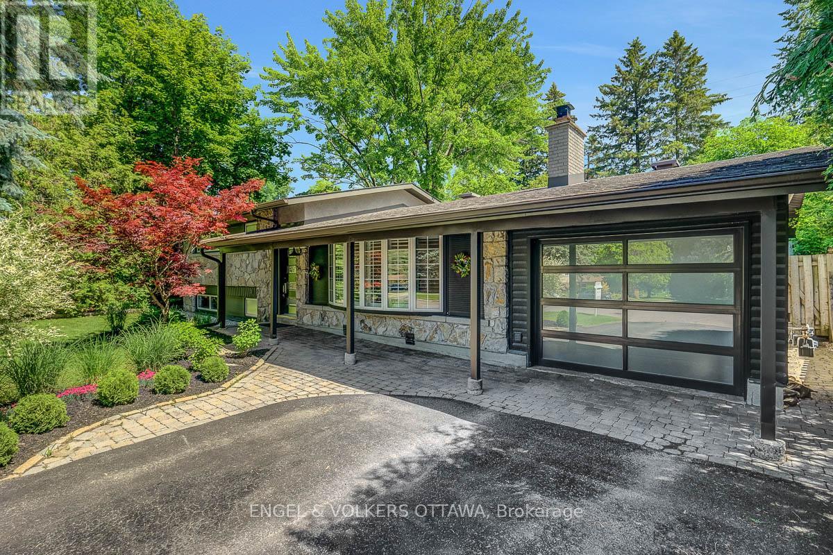 54 QUALICUM STREET