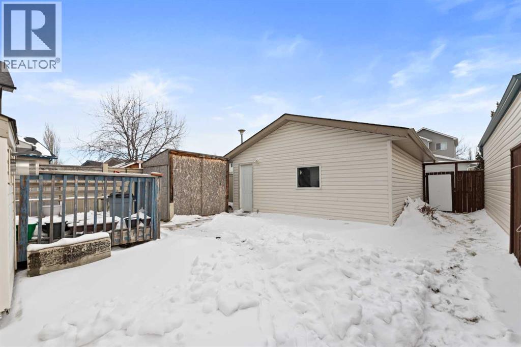 101 Taravista Crescent