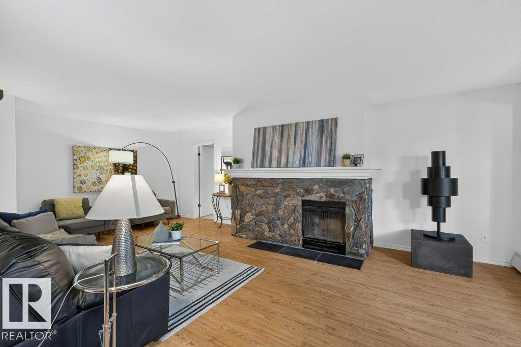 #3 10160 119 ST NW