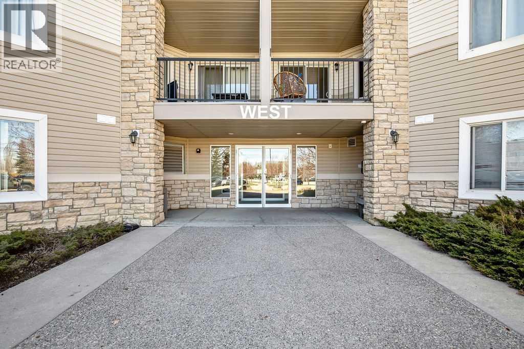 1212, 2395 Eversyde Avenue SW