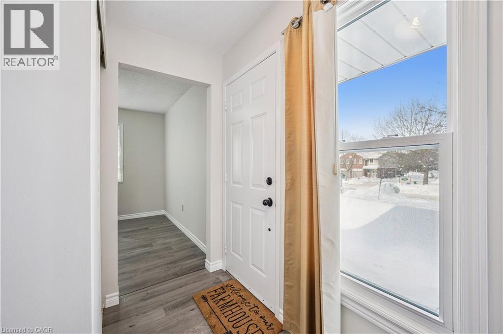 205 HIGHLAND Crescent Unit# 35