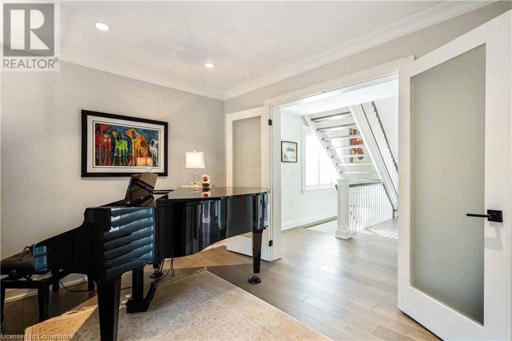 573 WOODLAND Avenue