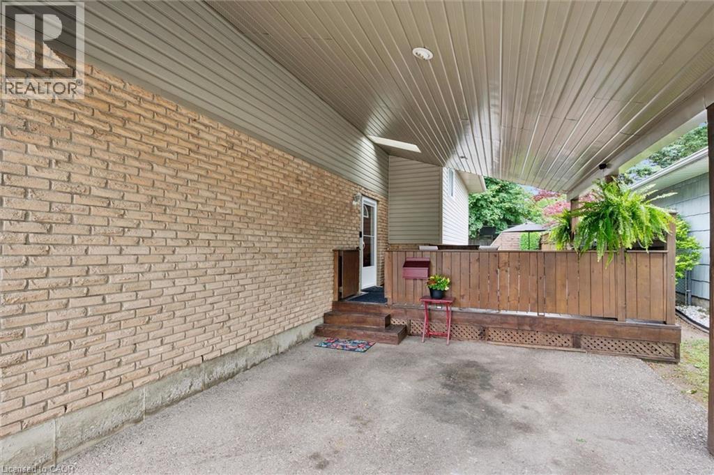 74 CALMCREST Drive