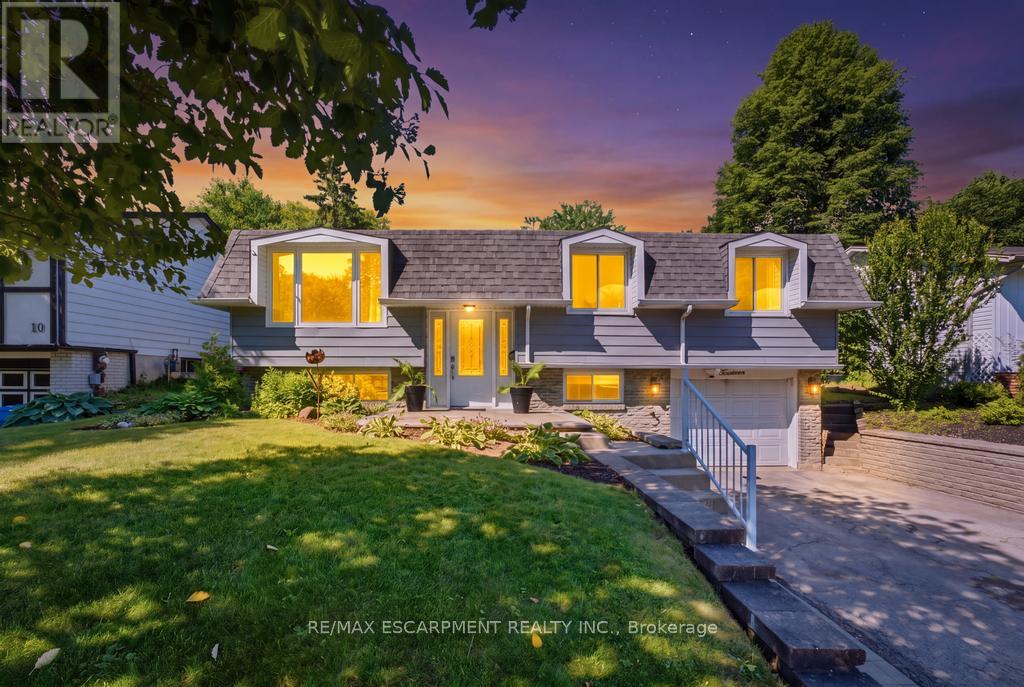 14 GATEWAY DRIVE