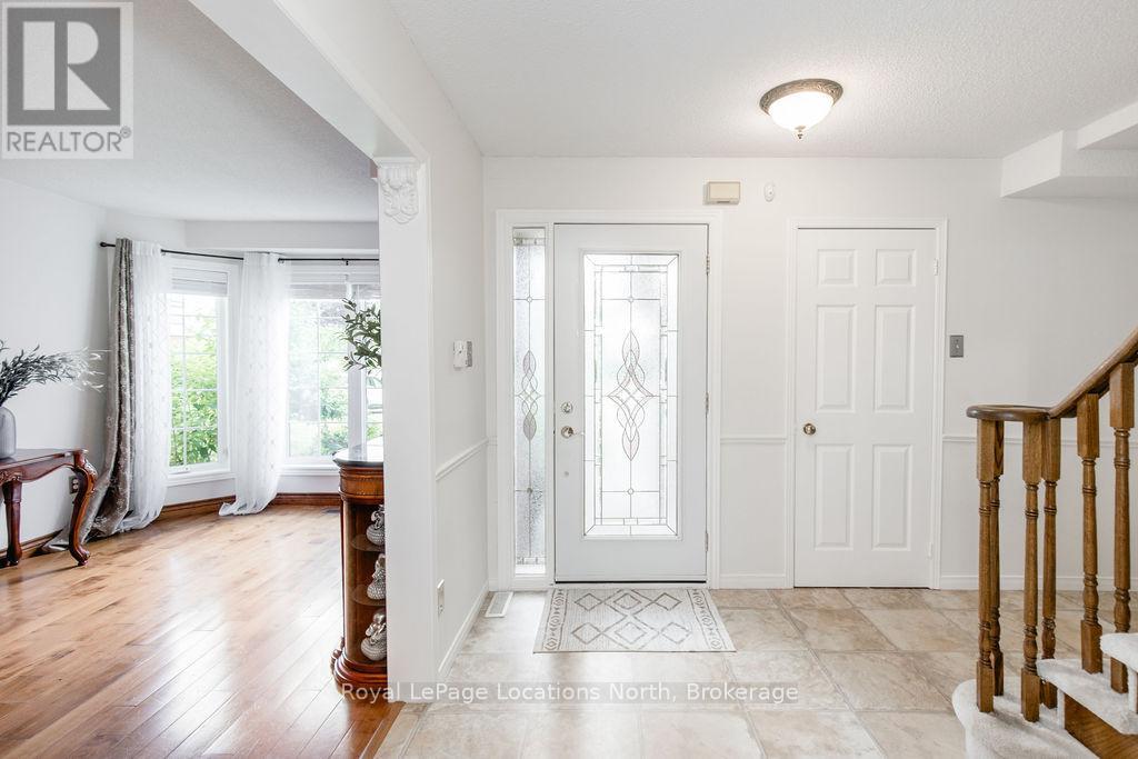 10 BARWICK DRIVE