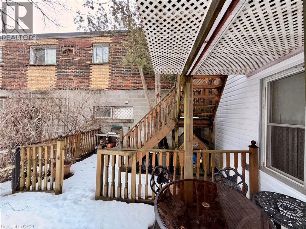 484 EAST MAIN Street