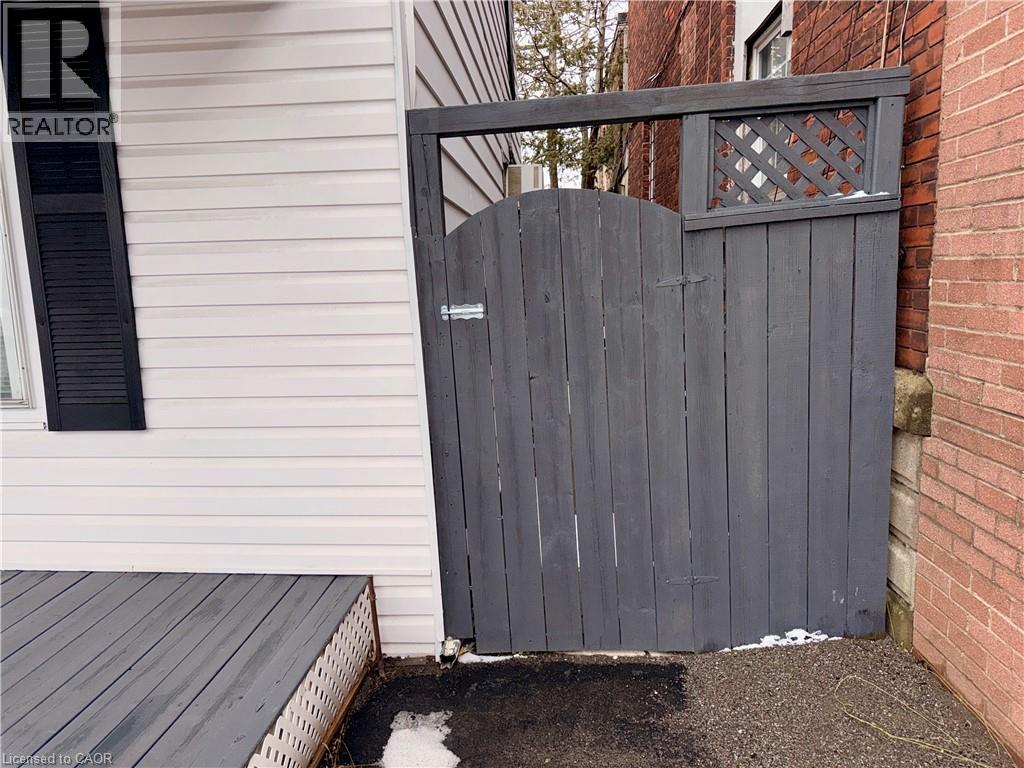 484 EAST MAIN Street