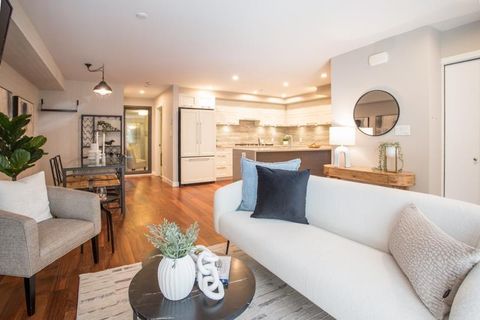 7 14820 BUENA VISTA AVENUE White Rock BC V4B0B3