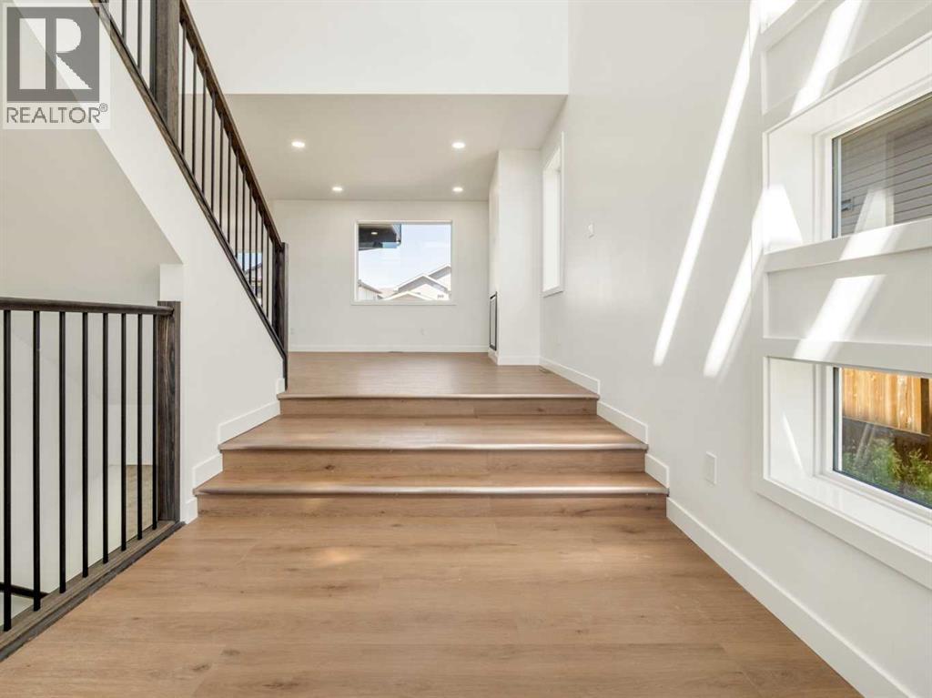 332 Rivergrove Chase W