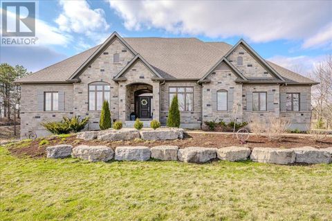 74 GILMOUR ROAD Puslinch ON N0B2J0