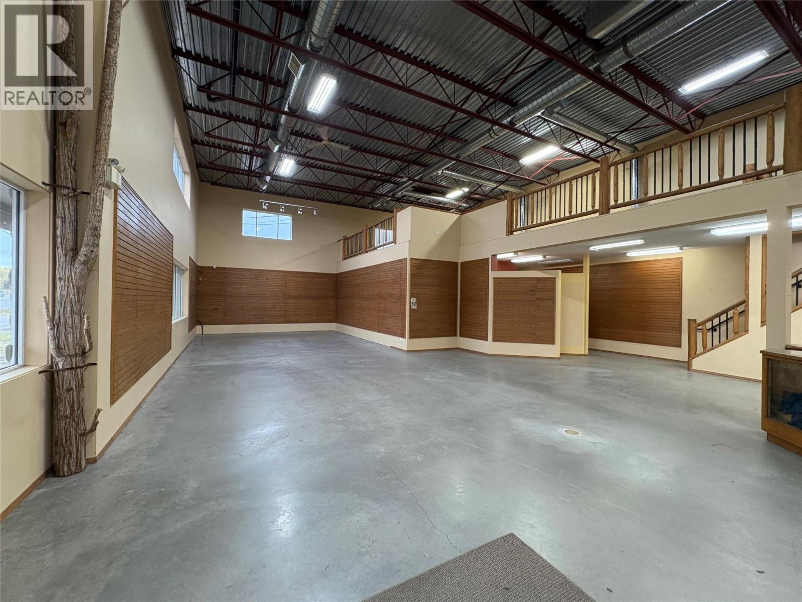 7851 Highway 97 Highway