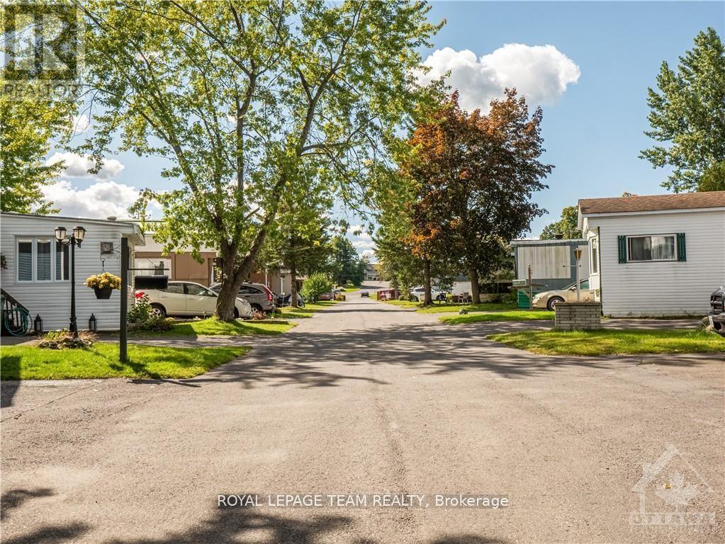 307 FRONT ROAD