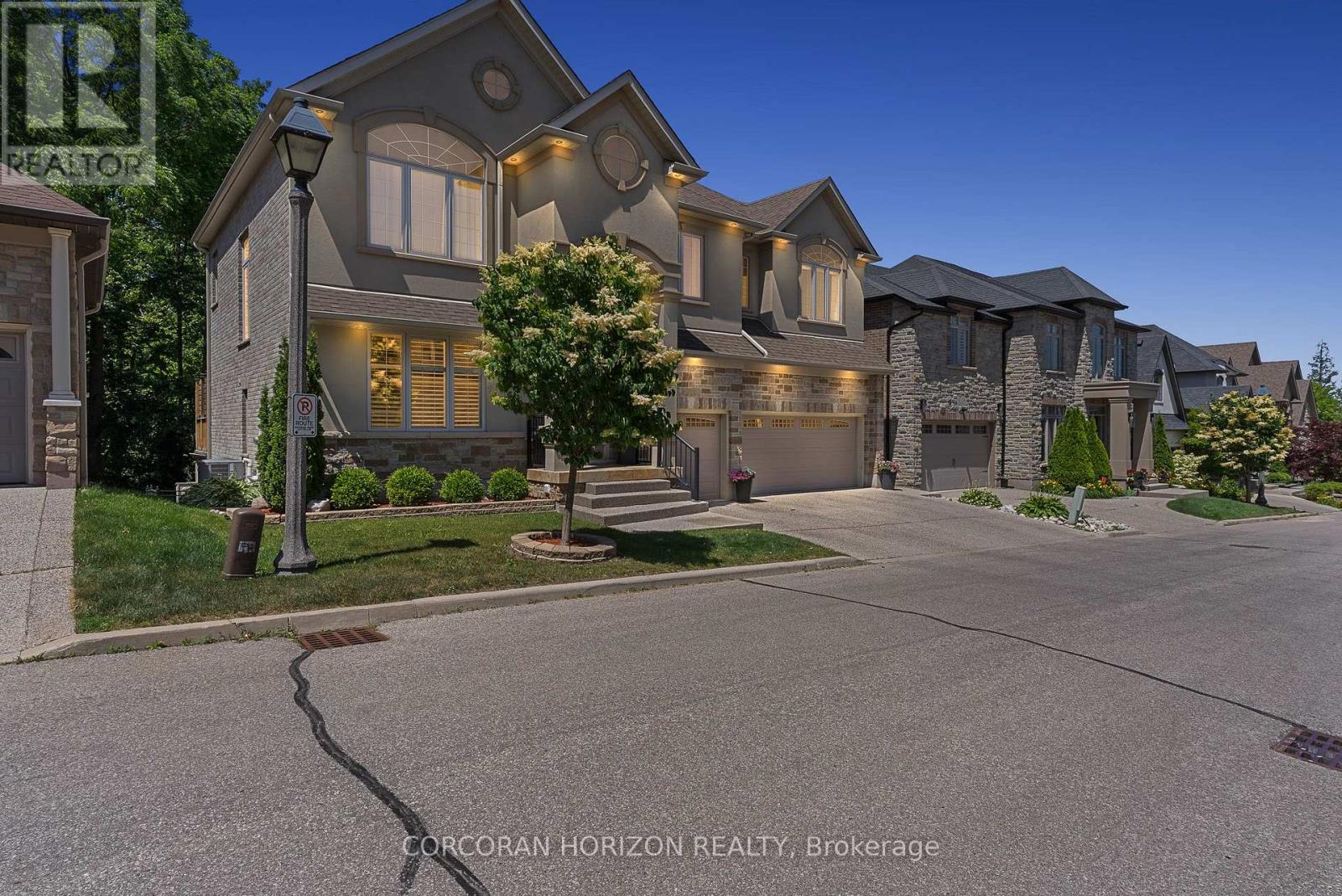 8 - 258 EDGEWATER CRESCENT