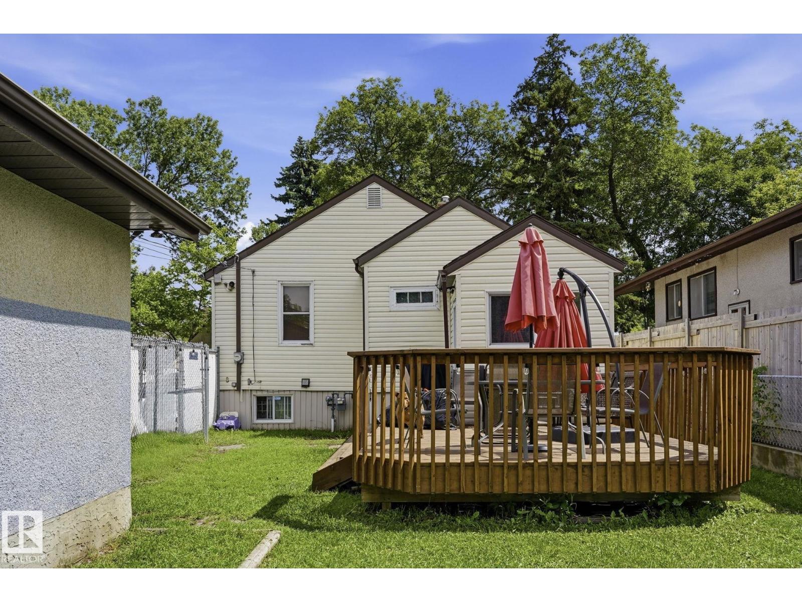 11918 47 ST NW